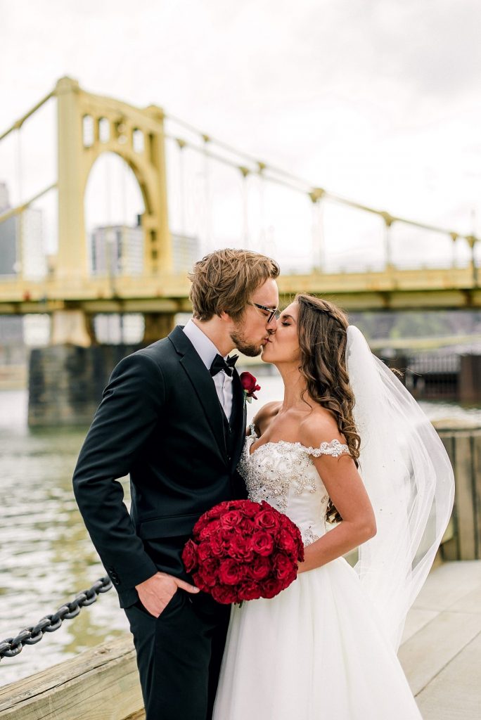 The Top Reasons to Get Married in Pittsburgh