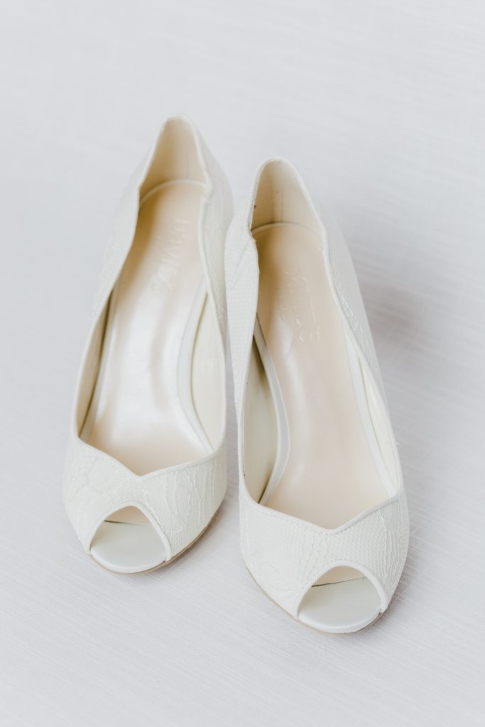 Dusty Sage & Gray Pittsburgh Botanic Garden Wedding. For more garden wedding inspiration, visit burghbrides.com!