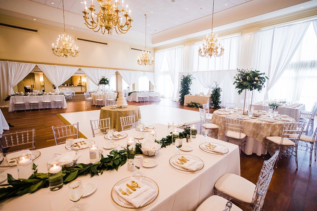 Clean & Classic Valley Brook Country Club Wedding. For more classic wedding ideas, visit burghbrides.com!