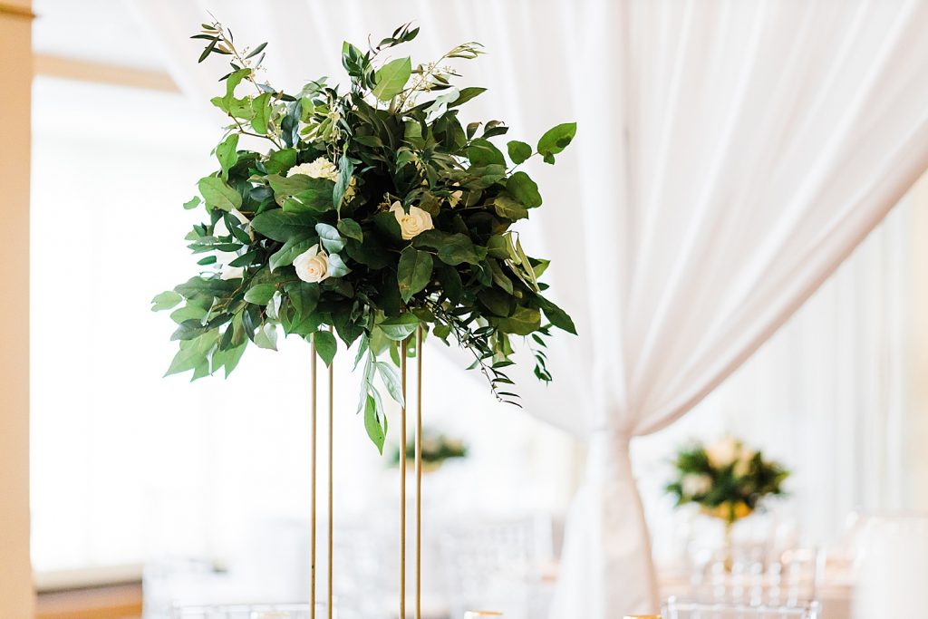 Clean & Classic Valley Brook Country Club Wedding. For more classic wedding ideas, visit burghbrides.com!