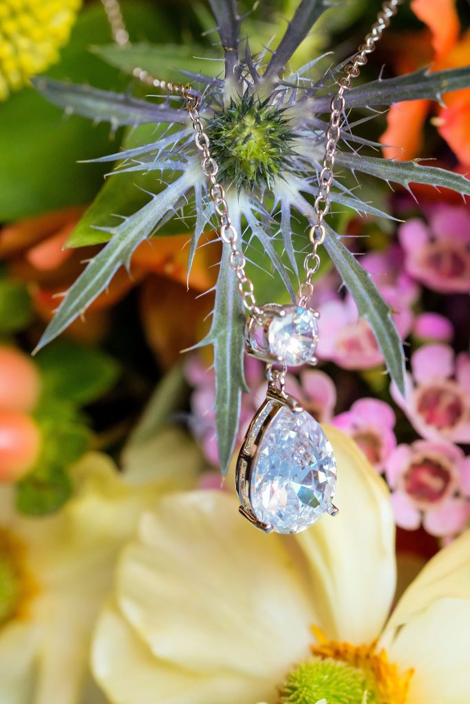 Seven Springs Wedding with Bold Colors. For more colorful wedding ideas, visit burghbrides.com!
