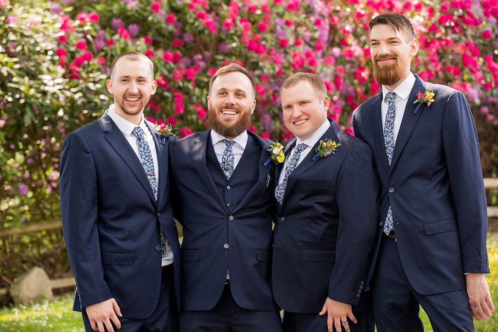 Seven Springs Wedding with Bold Colors. For more colorful wedding ideas, visit burghbrides.com!