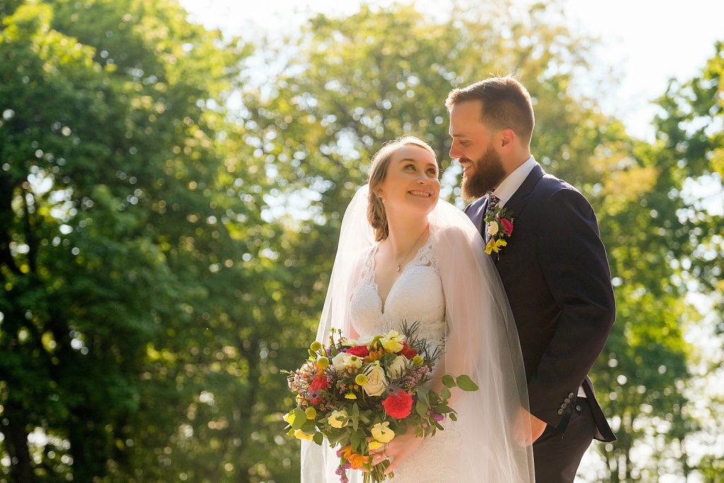 Seven Springs Wedding with Bold Colors. For more colorful wedding ideas, visit burghbrides.com!
