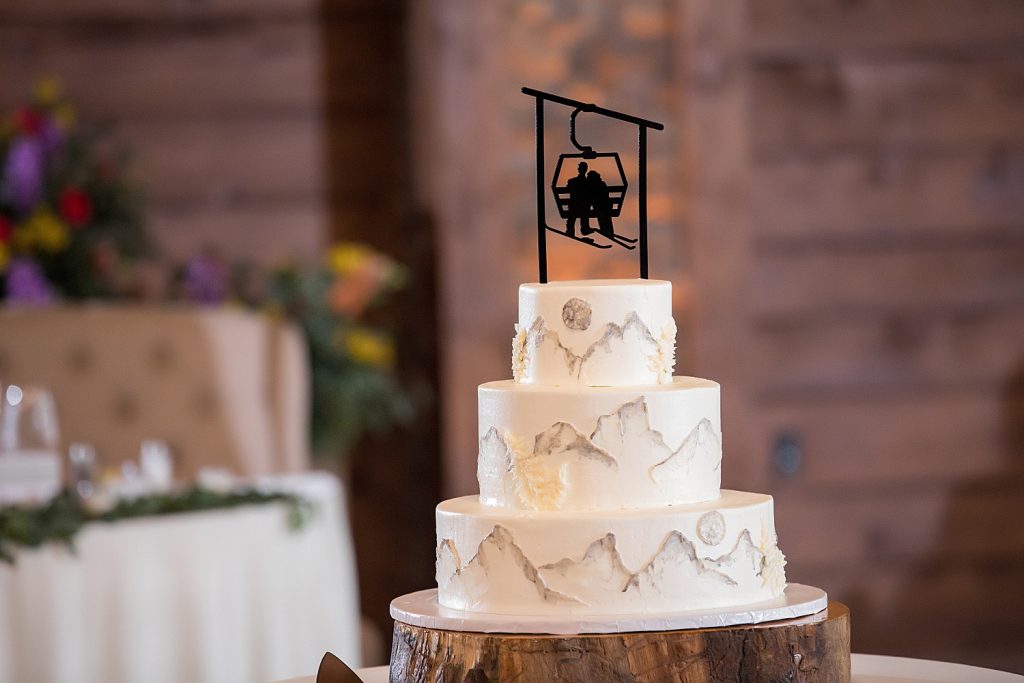 Seven Springs Wedding with Bold Colors. For more colorful wedding ideas, visit burghbrides.com!