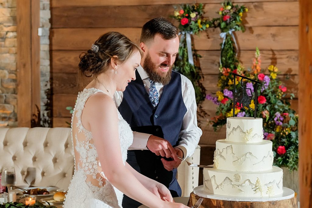 Seven Springs Wedding with Bold Colors. For more colorful wedding ideas, visit burghbrides.com!