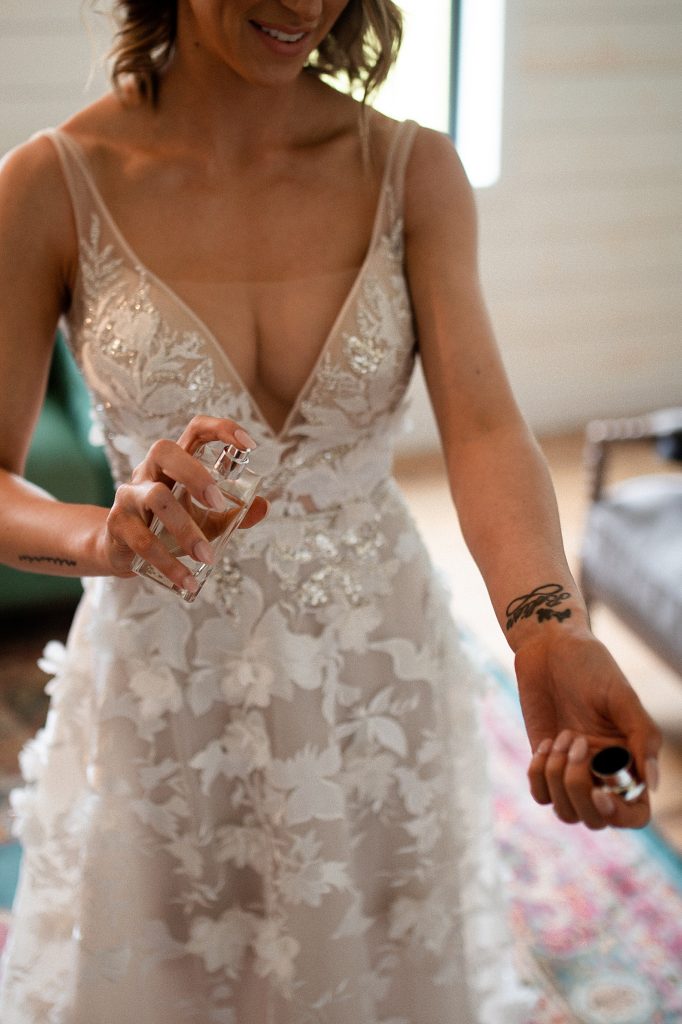 Shady Elms Farm Wedding That Oozes Romance. For more blush pink wedding ideas, visit burghbrides.com!
