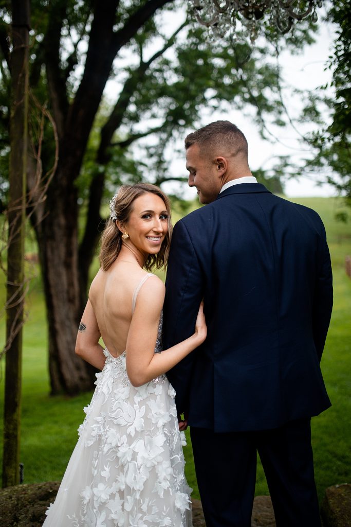 Shady Elms Farm Wedding That Oozes Romance. For more blush pink wedding ideas, visit burghbrides.com!
