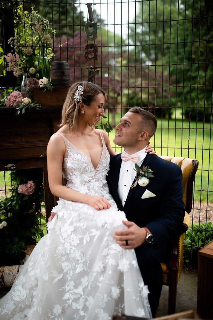 Shady Elms Farm Wedding That Oozes Romance. For more blush pink wedding ideas, visit burghbrides.com!