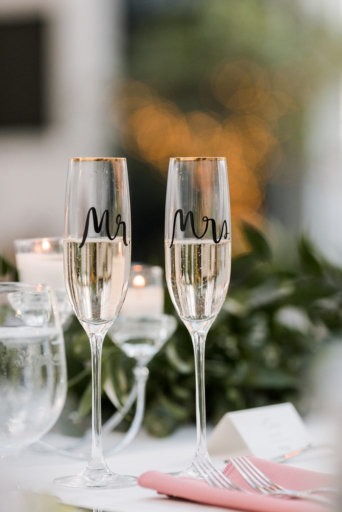 Modern Mauve Wedding at Wintergarden PPG Place. For more chic wedding ideas, visit burghbrides.com!