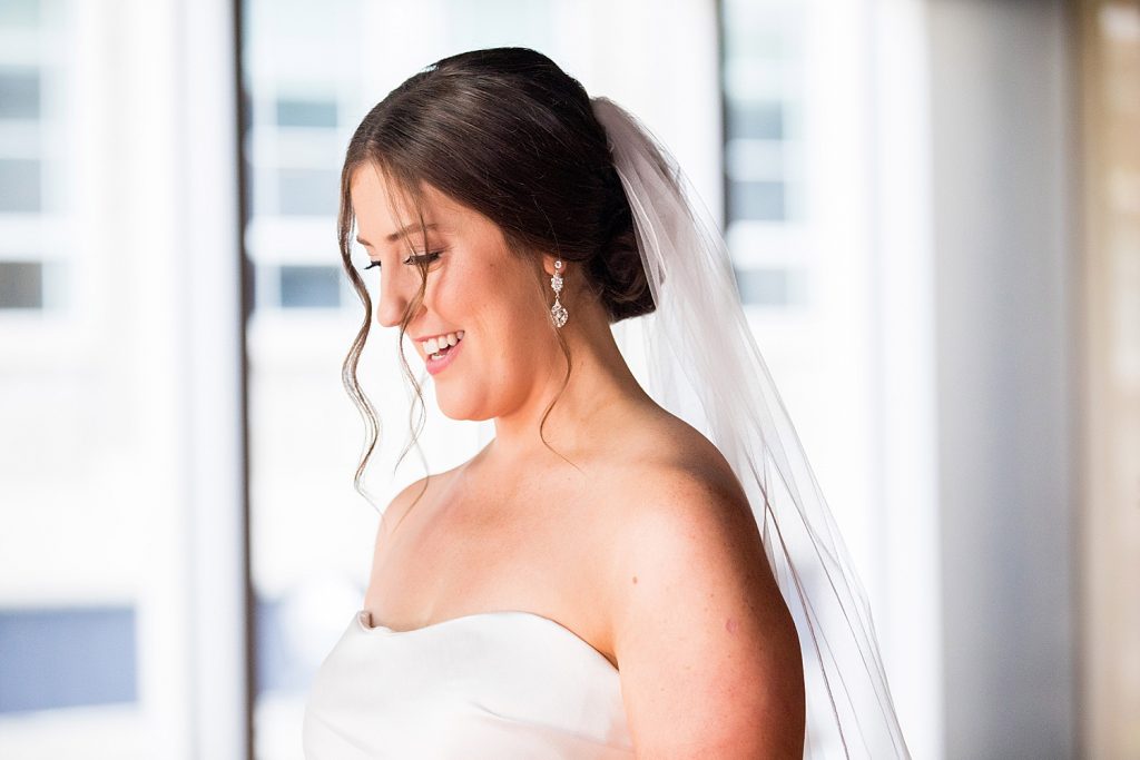 Modern Monochromatic Wedding at the Wintergarden at PPG Place. For more modern wedding ideas, visit burghbrides.com!