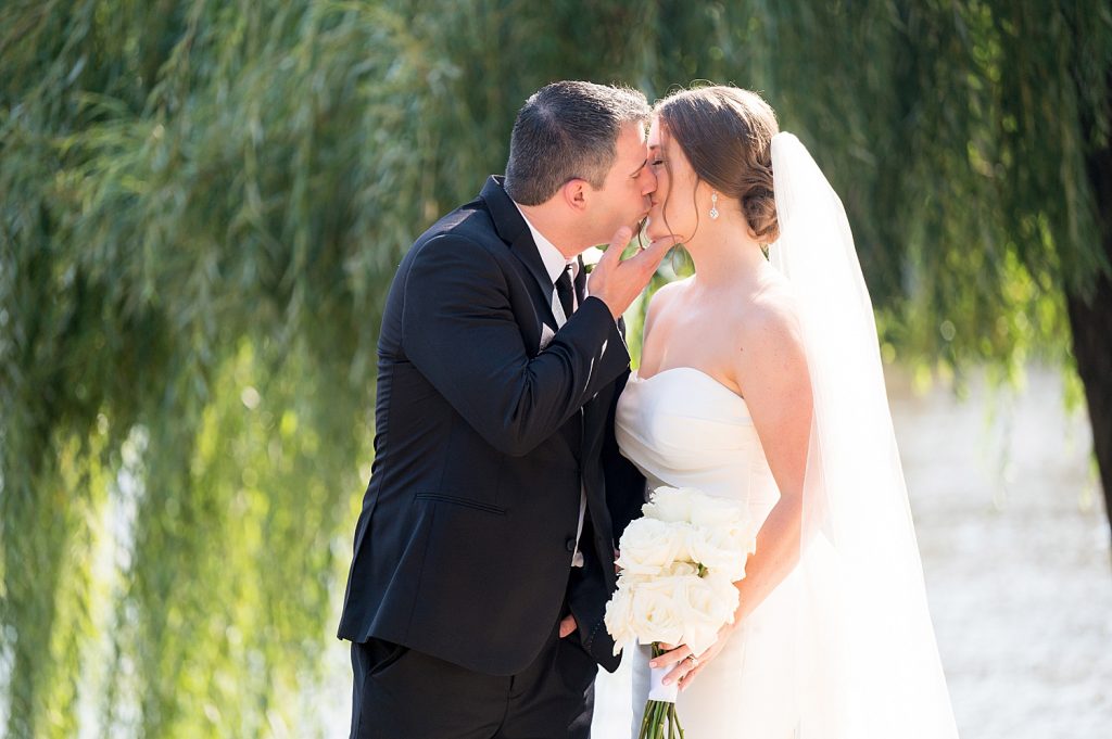 Modern Monochromatic Wedding at the Wintergarden at PPG Place. For more modern wedding ideas, visit burghbrides.com!