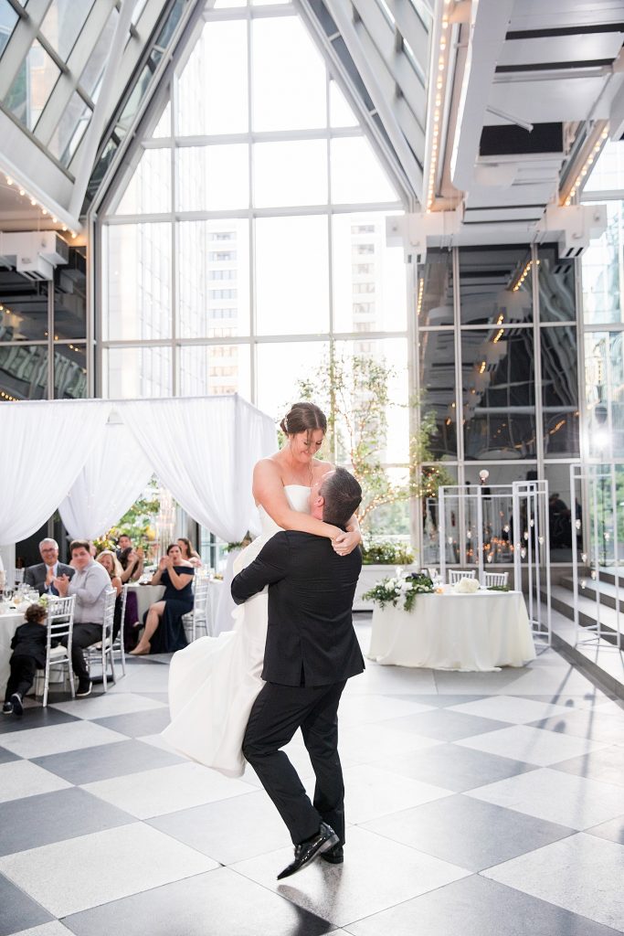 Modern Monochromatic Wedding at the Wintergarden at PPG Place. For more modern wedding ideas, visit burghbrides.com!