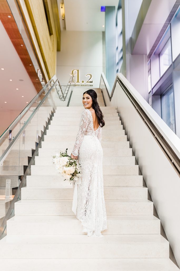 Luxe Art Deco Downtown Pittsburgh Wedding. For more modern wedding ideas, visit burghbrides.com!