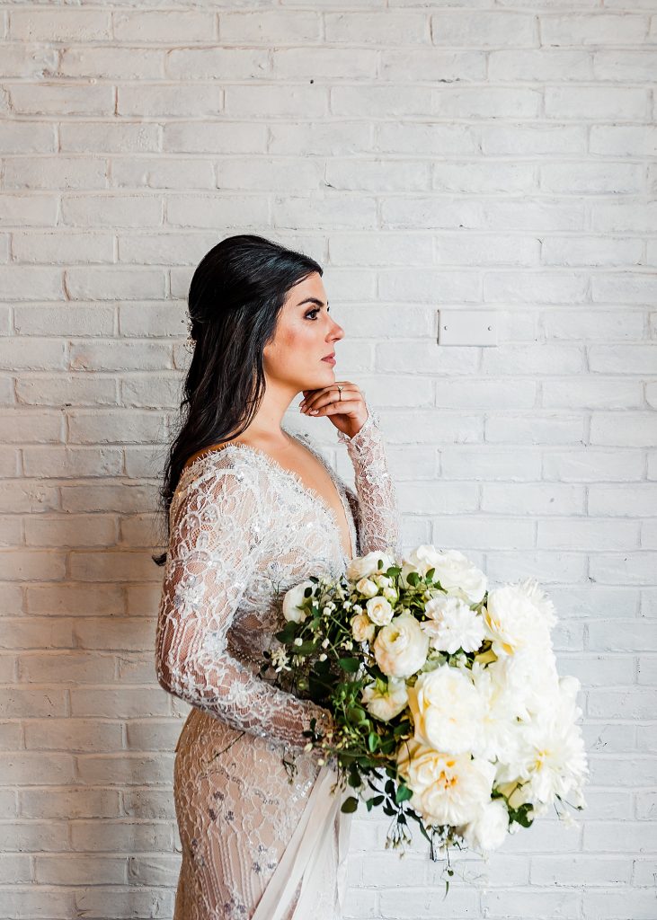 Luxe Art Deco Downtown Pittsburgh Wedding. For more modern wedding ideas, visit burghbrides.com!