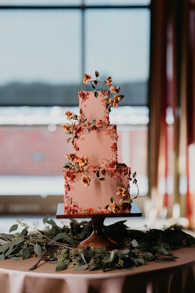 Playful Heinz History Center Wedding with Ribbon Details. For more Pittsburgh wedding ideas, visit burghbrides.com!