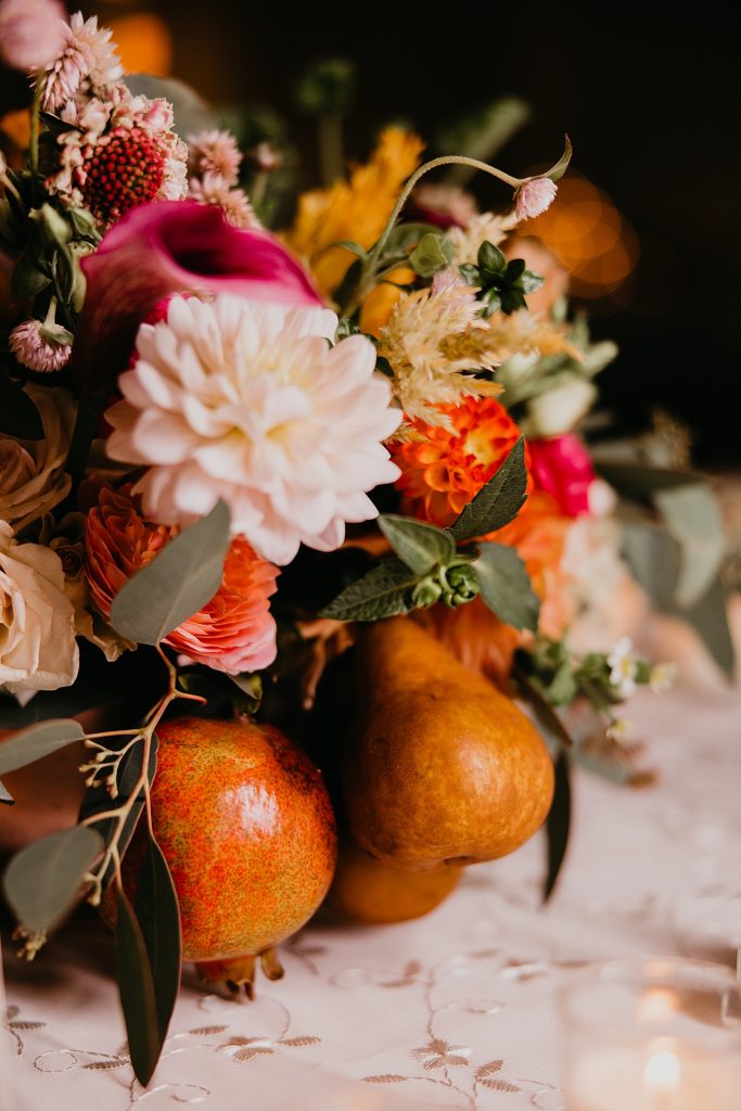 Playful Heinz History Center Wedding with Ribbon Details. For more Pittsburgh wedding ideas, visit burghbrides.com!
