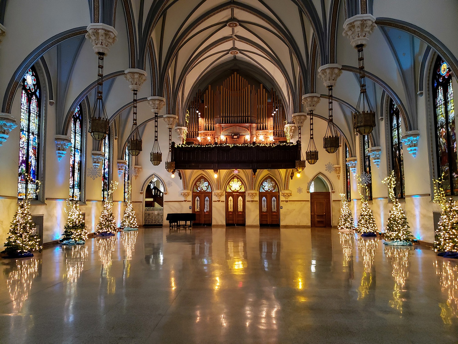 The Grand Halle on Broad Street Pittsburgh Wedding Venue