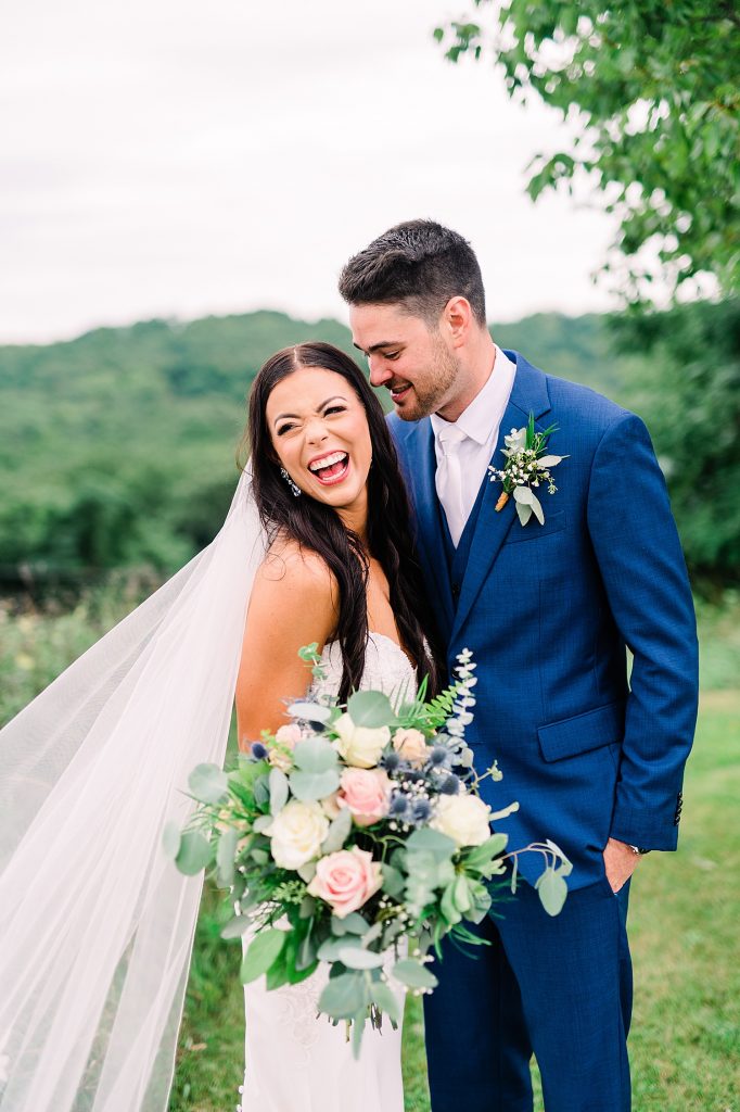 Classic Pittsburgh Inspired Wedding at Twelve Oaks Mansion. For more timeless wedding ideas, visit burghbrides.com!