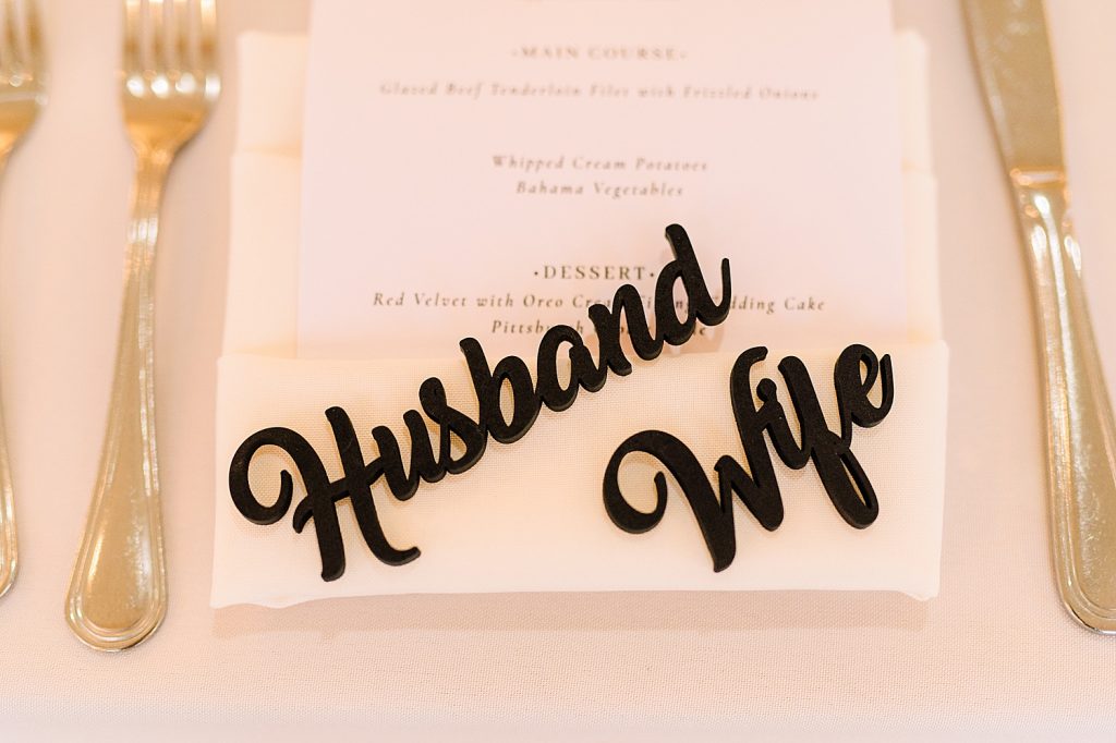 Classic Pittsburgh Inspired Wedding at Twelve Oaks Mansion. For more timeless wedding ideas, visit burghbrides.com!