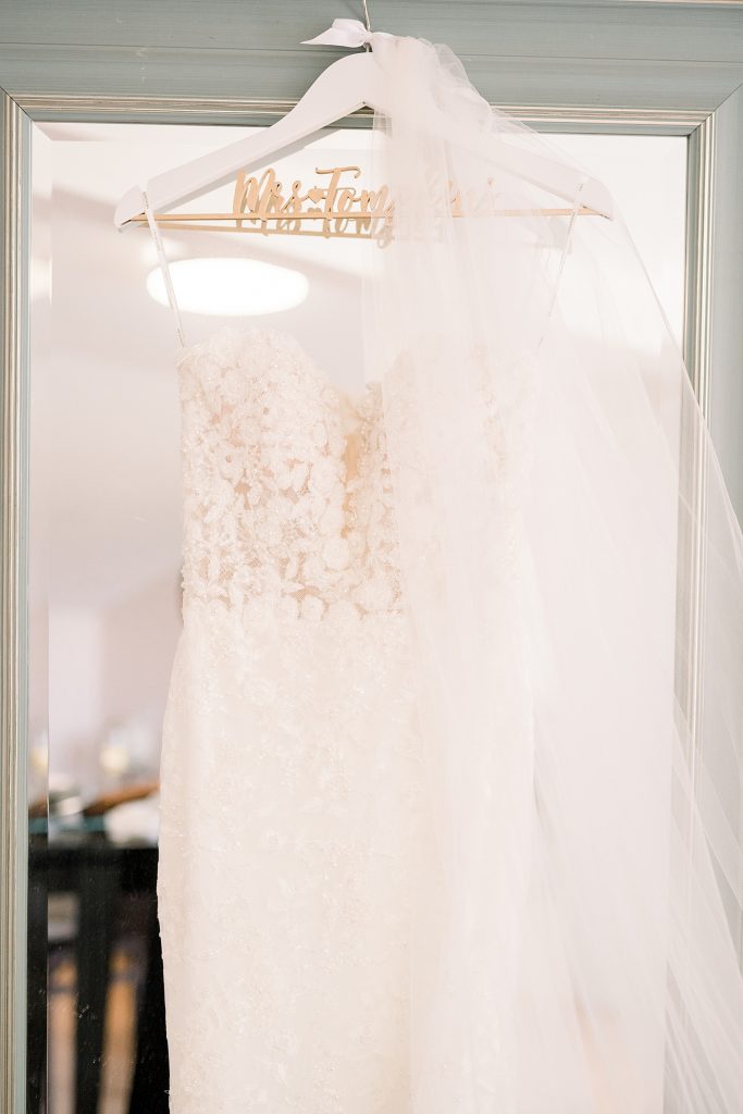 Rustic Elegant Wedding at Pine Hall at Eisler Farms. For more rustic wedding ideas, visit burghbrides.com!