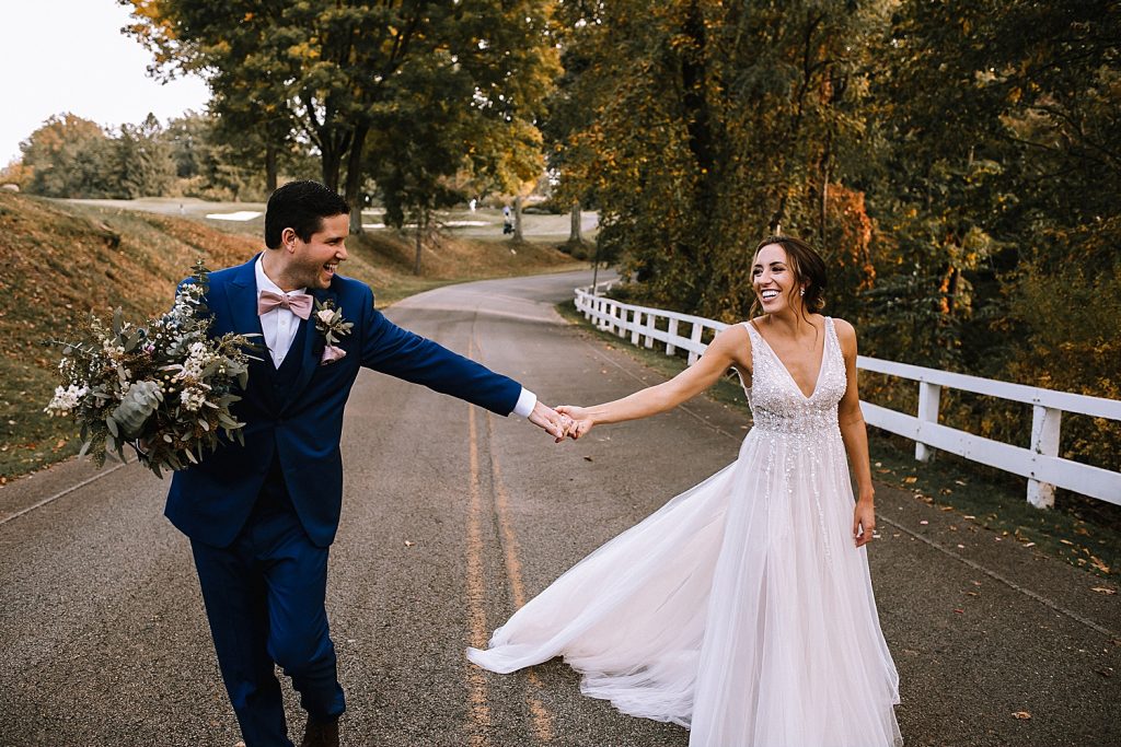Boho Glam Wedding at Williams Golf & Country Club. For more fall wedding ideas, visit burghbrides.com!