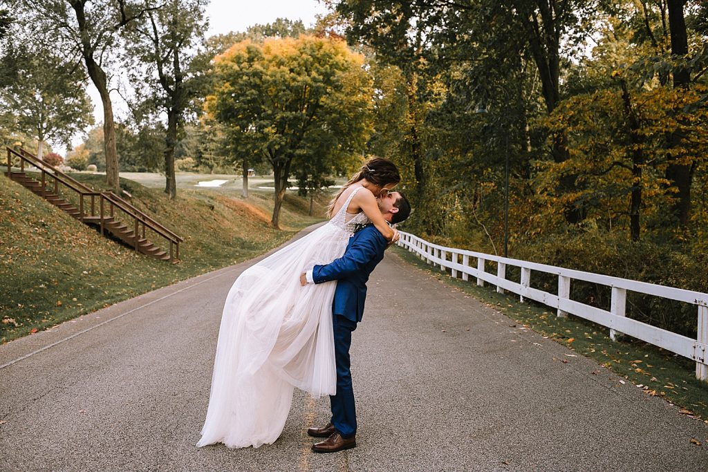 Boho Glam Wedding at Williams Golf & Country Club. For more fall wedding ideas, visit burghbrides.com!