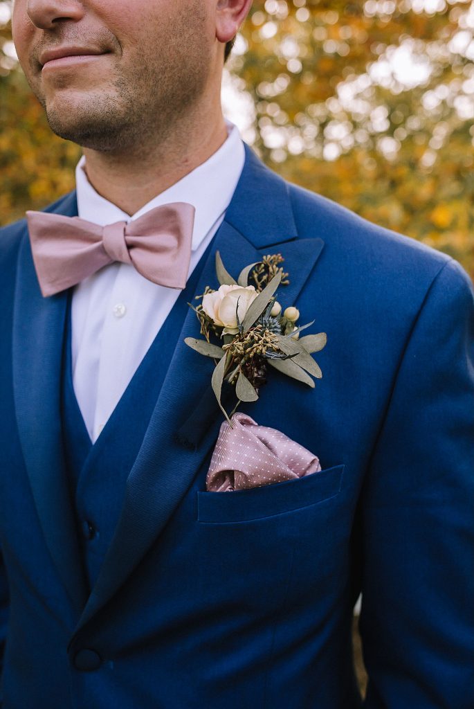 Boho Glam Wedding at Williams Golf & Country Club. For more fall wedding ideas, visit burghbrides.com!