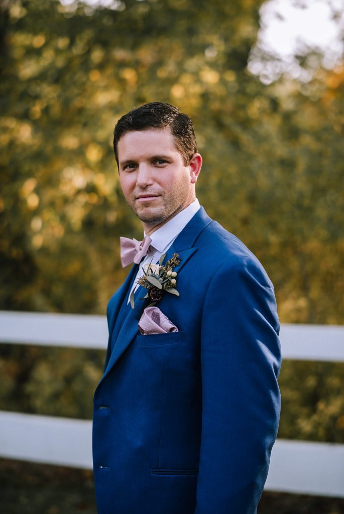 Boho Glam Wedding at Williams Golf & Country Club. For more fall wedding ideas, visit burghbrides.com!