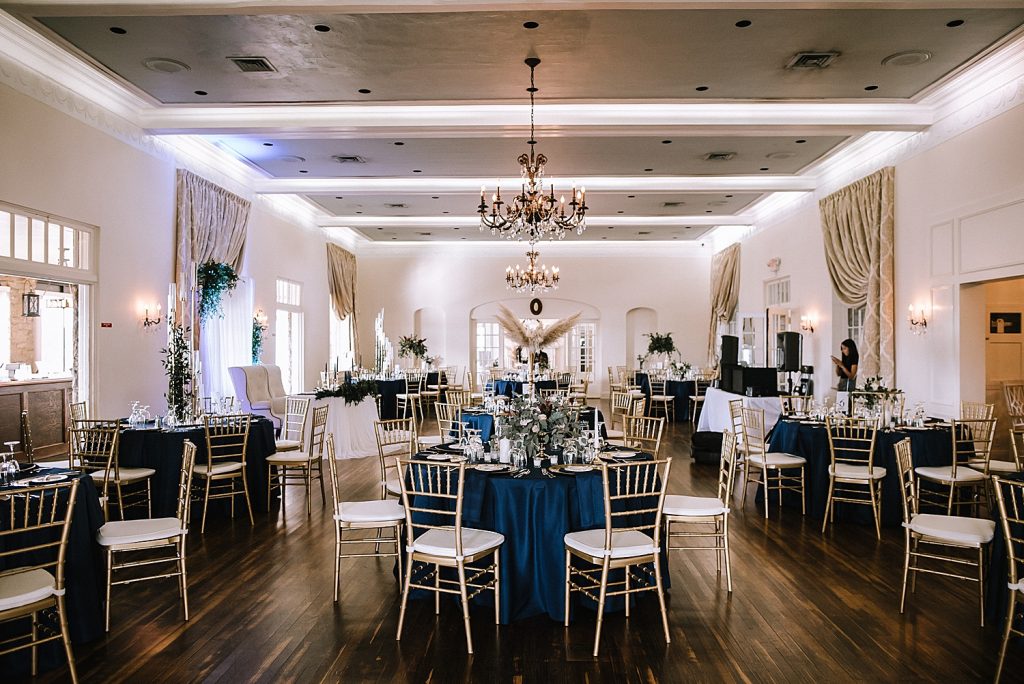 Boho Glam Wedding at Williams Golf & Country Club. For more fall wedding ideas, visit burghbrides.com!