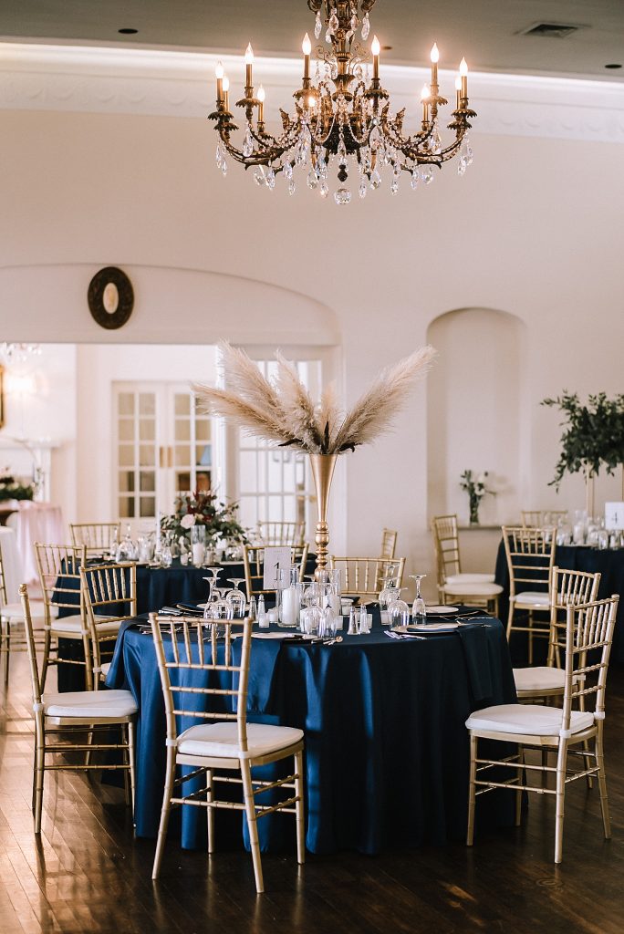 Boho Glam Wedding at Williams Golf & Country Club. For more fall wedding ideas, visit burghbrides.com!