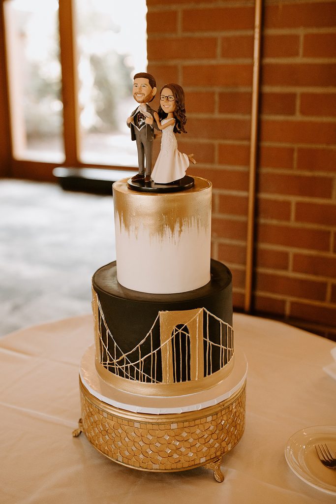 Edgewood Country Club Wedding with Nods to Pittsburgh. For more Pittsburgh wedding ideas, visit burghbrides.com!