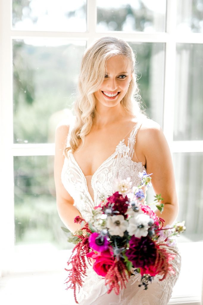 Jewel-Toned Wedding at the Pittsburgh Field Club. For more classic wedding ideas, visit burghbrides.com!
