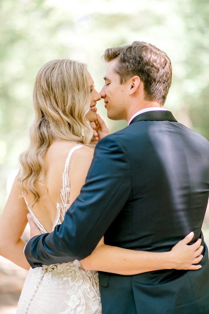 Jewel-Toned Wedding at the Pittsburgh Field Club. For more classic wedding ideas, visit burghbrides.com!