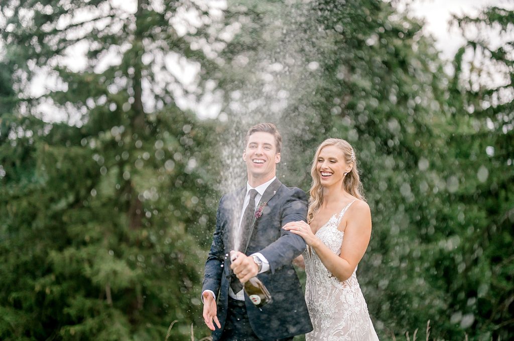 Jewel-Toned Wedding at the Pittsburgh Field Club. For more classic wedding ideas, visit burghbrides.com!