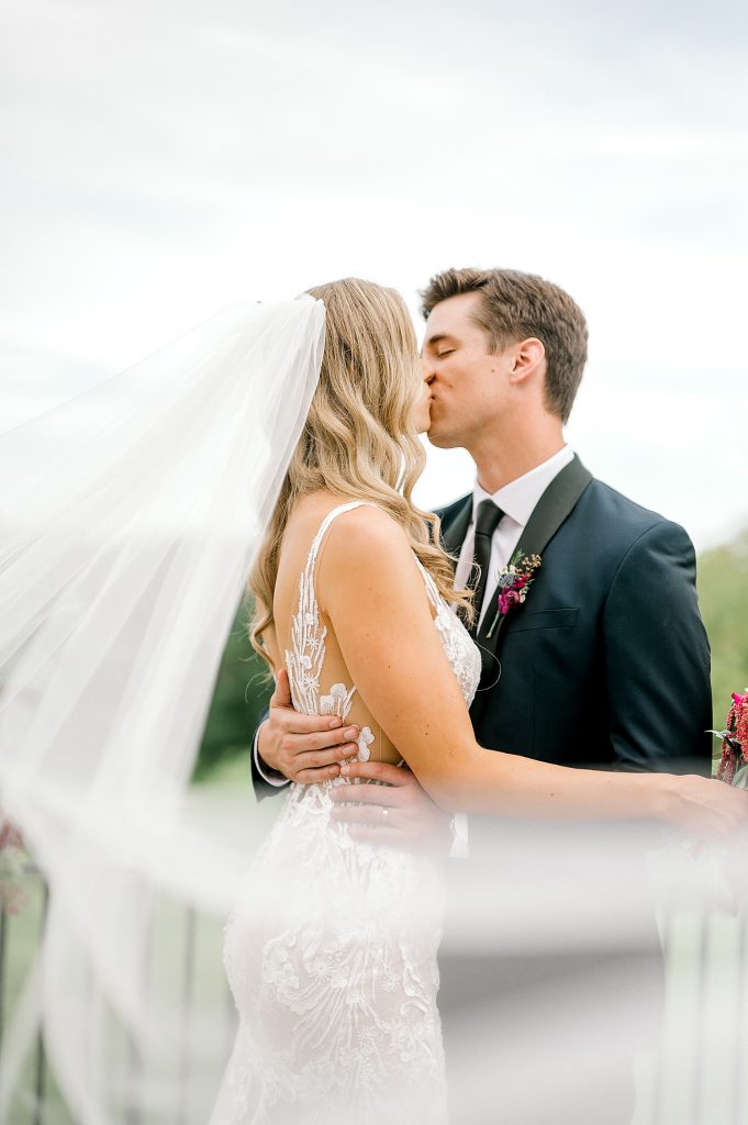 Jewel-Toned Wedding at the Pittsburgh Field Club. For more classic wedding ideas, visit burghbrides.com!