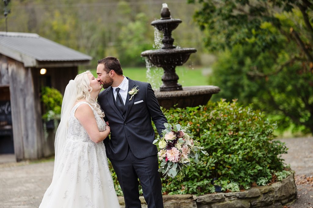 Shady Elms Farm Wedding with Mint Accents. For more rustic wedding ideas, visit burghbrides.com!