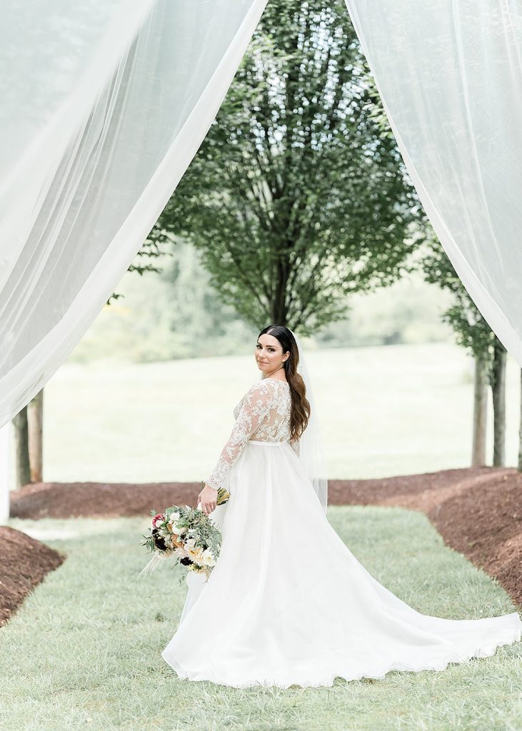 Stunning Lakeside Wedding at Bramblewood. For more rustic wedding ideas, visit burghbrides.com!