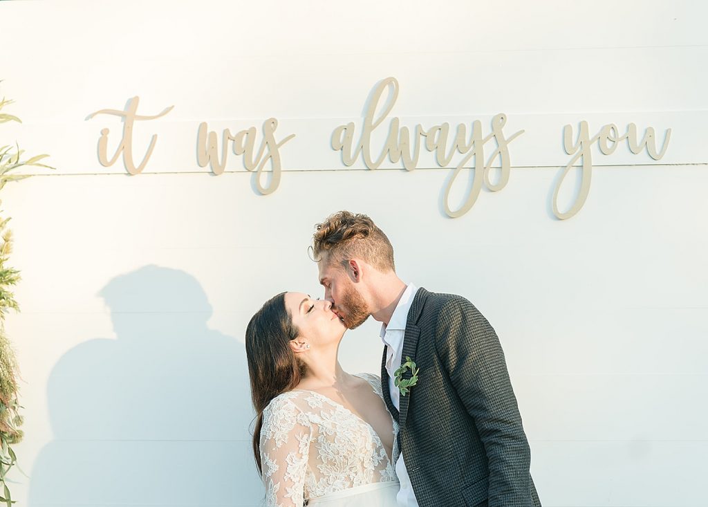 Stunning Lakeside Wedding at Bramblewood. For more rustic wedding ideas, visit burghbrides.com!
