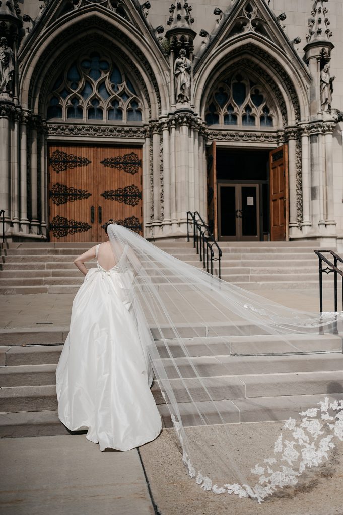 Royal English Garden Wedding at the Cathedral Room at St. Nicholas. For more royal wedding inspiration, visit burghbrides.com!