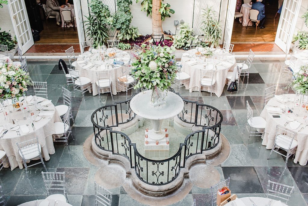Timeless Fox Chapel Golf Club Wedding with Modern Twists. For more fine art wedding ideas, visit burghbrides.com!