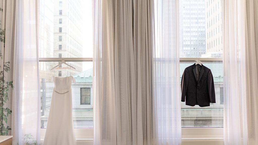 Moody & Chic Rivers Club Wedding. For more modern wedding ideas, visit burghbrides.com!