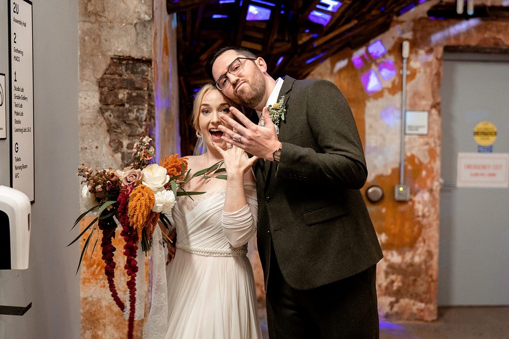 Artistic DIY Wedding at MuseumLab | Burgh Brides | Alexa Frankovitch Photography