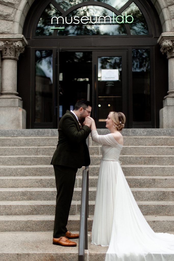 Artistic DIY Wedding at MuseumLab | Burgh Brides | Alexa Frankovitch Photography
