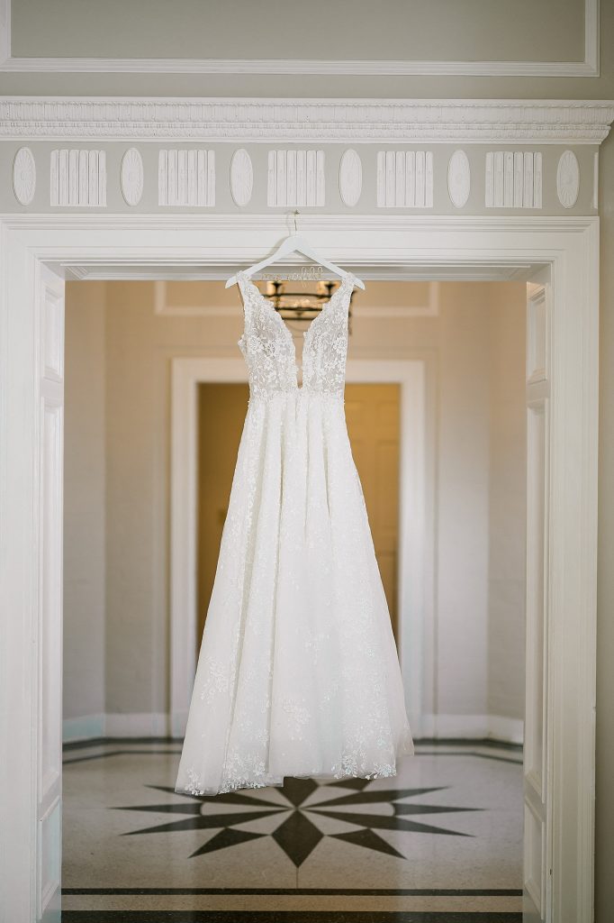Cinderella Blue Fox Chapel Golf Club Wedding | Dawn Derbyshire Photography | Burgh Brides