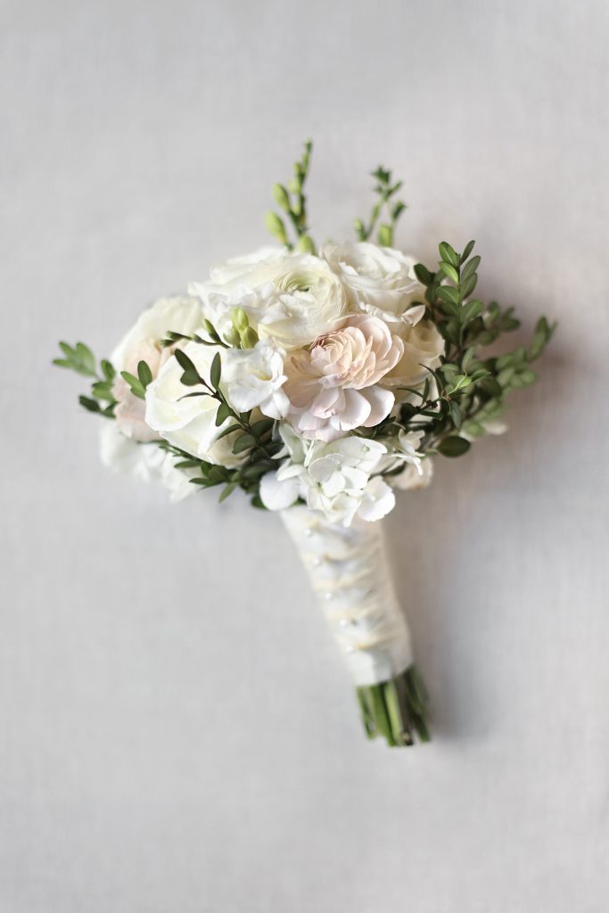 Chic City Wedding at The Pennsylvanian | Burgh Brides | Araujo Photography