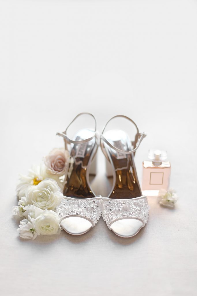 Chic City Wedding at The Pennsylvanian | Burgh Brides | Araujo Photography