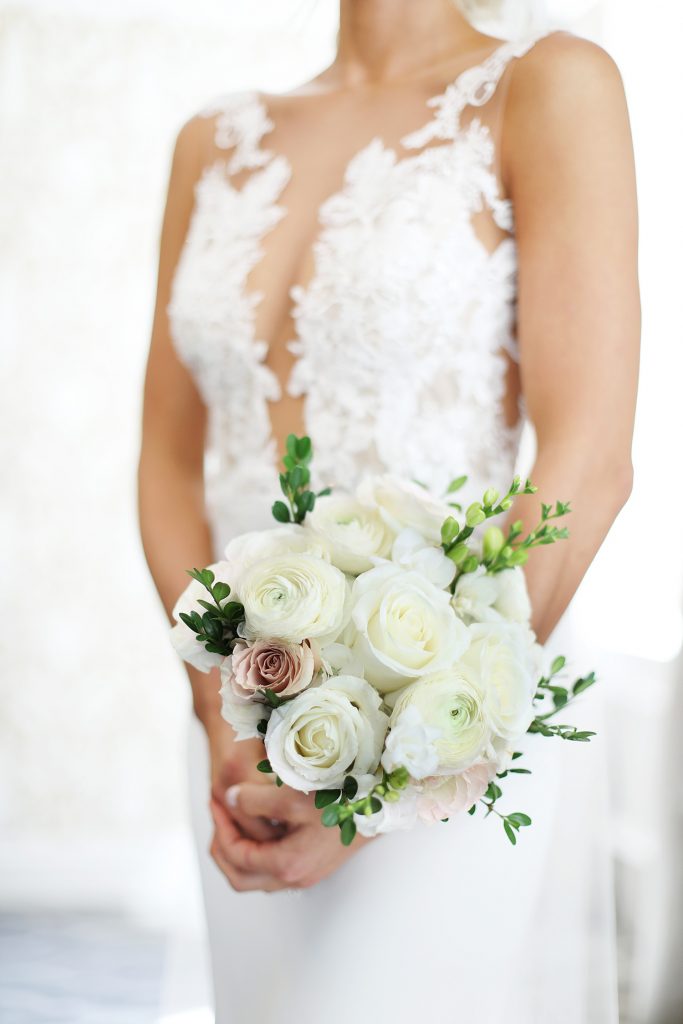 Chic City Wedding at The Pennsylvanian | Burgh Brides | Araujo Photography