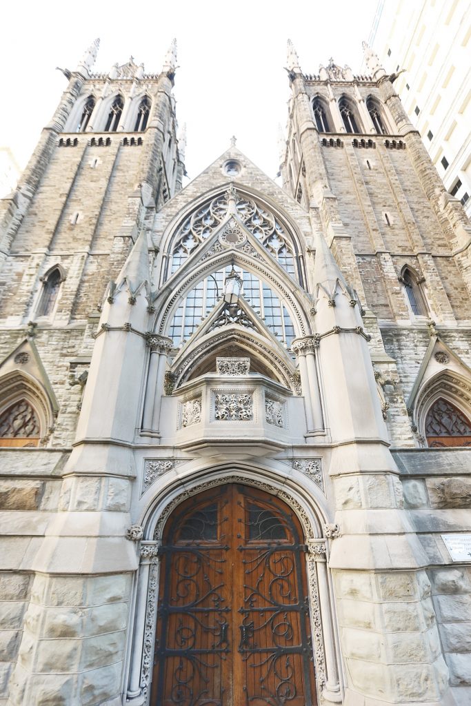 Chic City Wedding at The Pennsylvanian | Burgh Brides | Araujo Photography