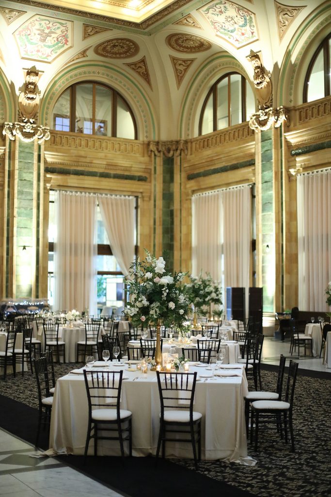 Chic City Wedding at The Pennsylvanian | Burgh Brides | Araujo Photography
