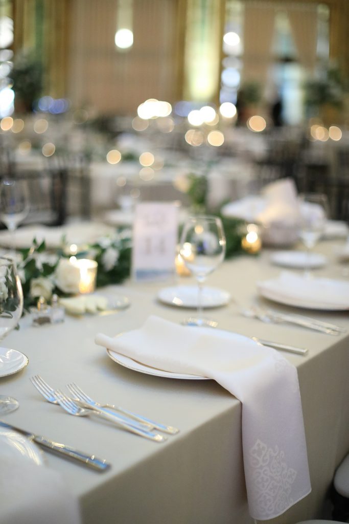 Chic City Wedding at The Pennsylvanian | Burgh Brides | Araujo Photography